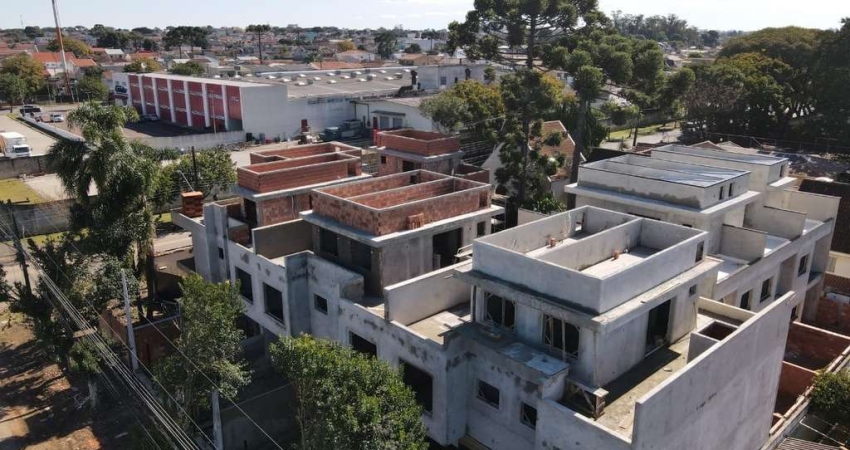 Casa em condomínio fechado com 3 quartos à venda na Rua Cuiabá, 1509, Cajuru, Curitiba