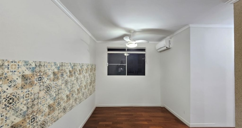 Apartamento com 3 Dormitórios no Residencial Flamboyant – Completo em Armários!