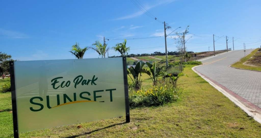 TERRENO À VENDA NO CONDOMÍNIO ECOPARK SUNSET - CAÇAPAVA