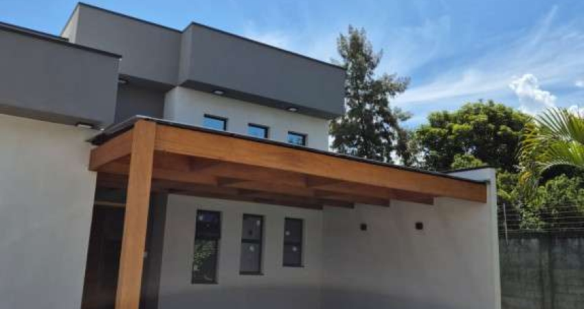 CASA DE ESQUINA - RESIDENCIAL ALPHAVILLE TAUBATÉ