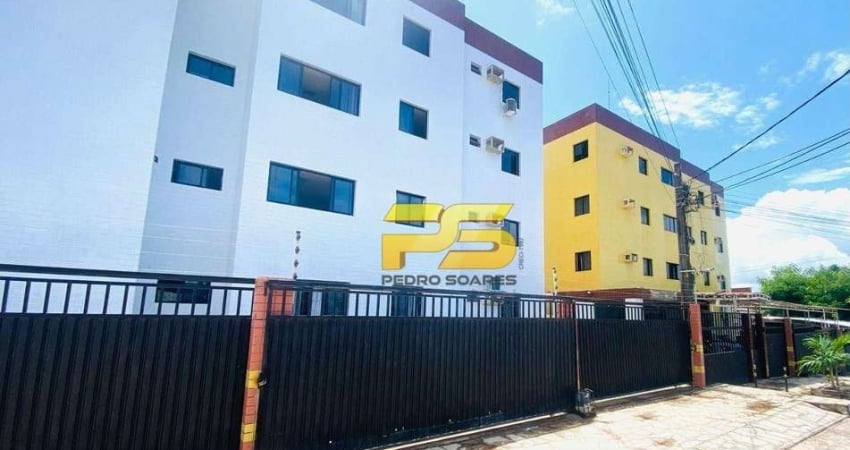 Apartamento com 2 dormitórios à venda, 62 m² por R$ 200.000 - Bessa - João Pessoa/PB
