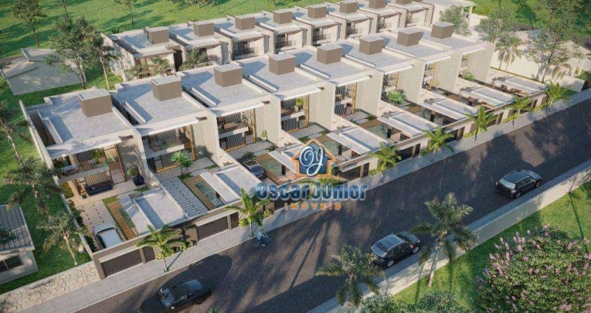 Casa com 4 dormitórios à venda, 152 m² por R$ 740.000,00 - Cidade dos Funcionários - Fortaleza/CE