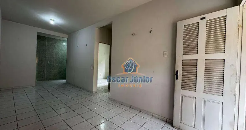 Apartamento Térreo com 2 Quartos + Wc Social à venda, 49 m² por R$ 150.000 - Passaré - Fortaleza/CE