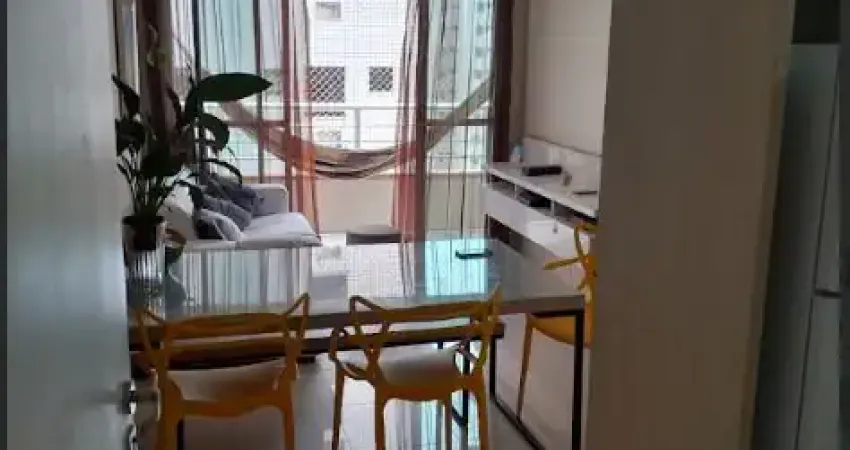 VENDE- SE FLAT COM 02 QUARTOS NA BEIRA MAR!!!