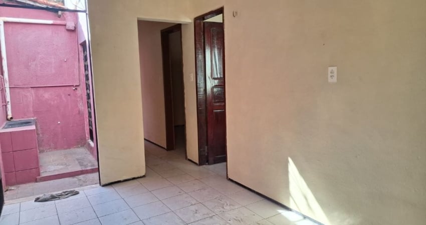Casa com 2 quartos à venda na Avenida Araquém Aguiar, 750, Prefeito José Walter, Fortaleza