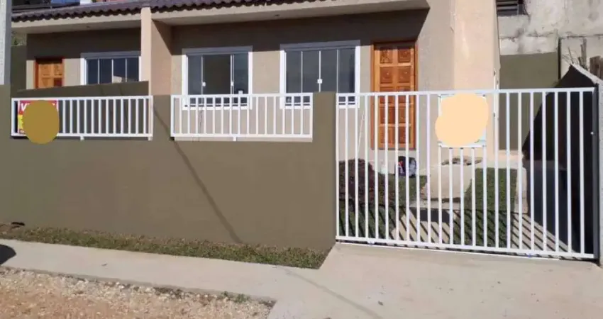Casa à venda na Rua Rússia, Campina do Arruda, Almirante Tamandaré