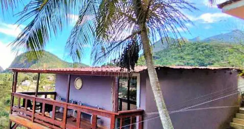 Casa para Venda em Teresópolis, Parque do Ingá, 3 dormitórios, 1 suíte, 3 banheiros, 1 vaga