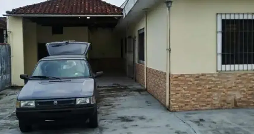 Casa Padrão para Venda em Vila Caiçara Praia Grande-SP