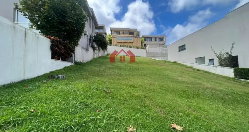Terreno em Condomínio para Venda em Santana de Parnaíba, Tamboré