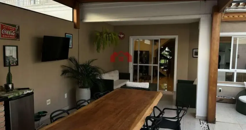 Casa em Condomínio para Venda em Santana de Parnaíba, Tamboré, 3 dormitórios, 2 suítes, 1 banheiro, 2 vagas