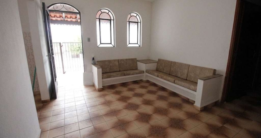Casa com 3 dormitórios, 220 m² - venda por R$ 450.000,00 ou aluguel por R$ 2.600,00/mês - Jardim Do
