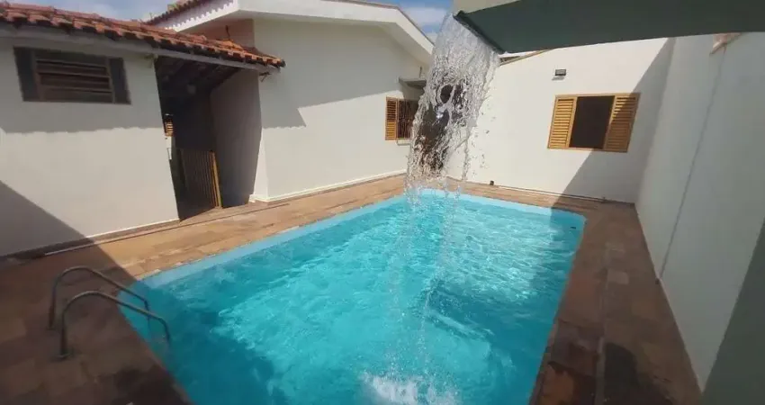 Casa com 3 quartos para alugar no Centro, São João da Boa Vista 