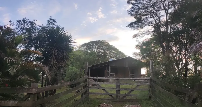 Chácara / sítio com 2 quartos à venda na Área Rural, 99999, Zona Rural, Taquara