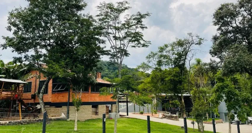 Chácara / sítio com 3 quartos à venda na Avenida Presidente Castelo Branco, 80000, Lajeadinho, Igrejinha