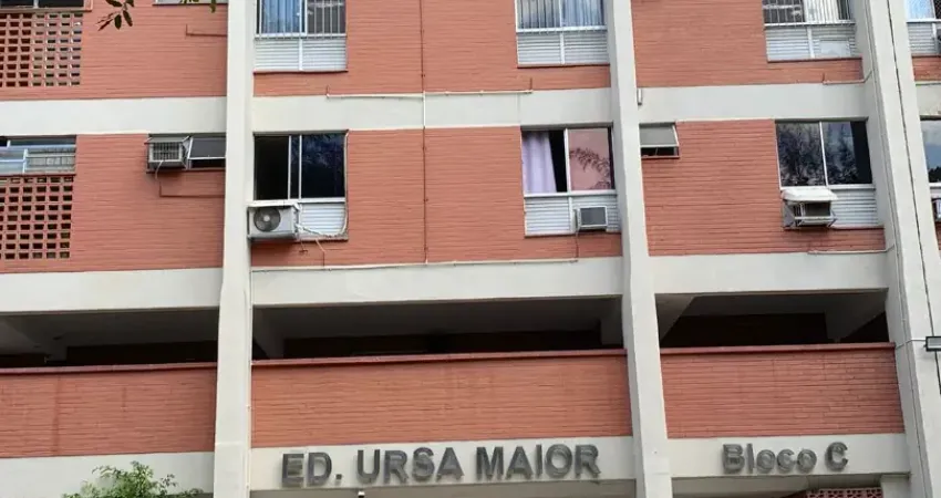 Vila isabel vendo rs 400.000.00 3 quartos,vaga ,documentaçao ok