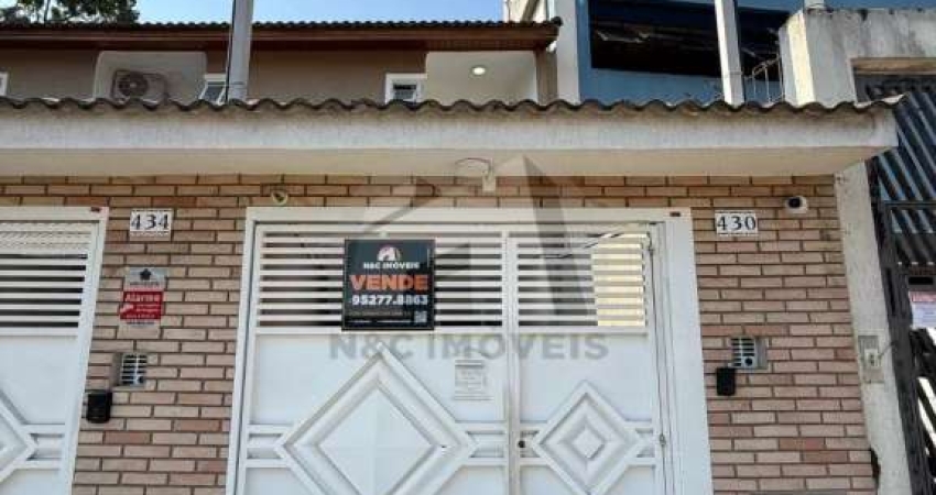 Sobrado á venda R$950.000, 3 dormitórios - Vila Gea (São Paulo) - CA4506