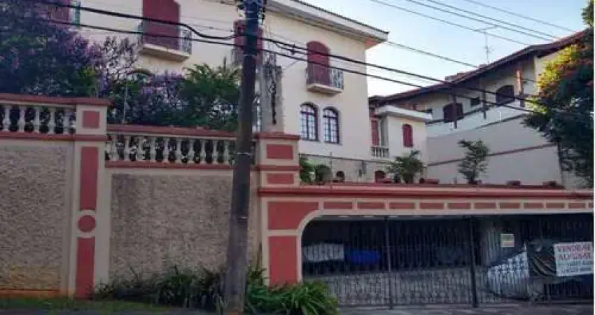 Casa 1017 m² total na maravilhosa região - Jardim Guedala