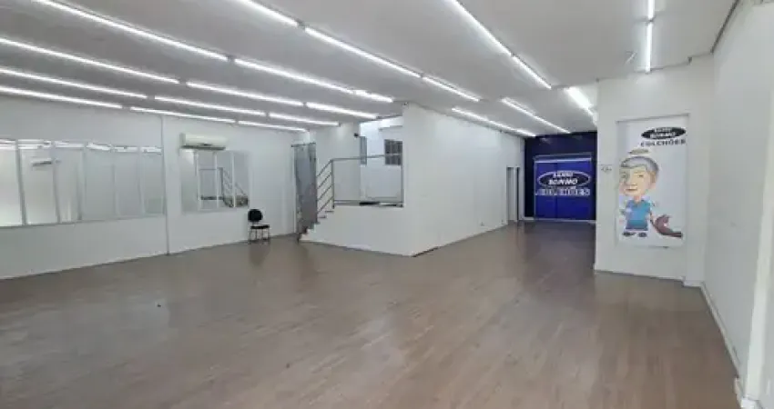 Ponto comercial de 165 m² no trevo da via anchieta — espaço versátil com copa e quintal