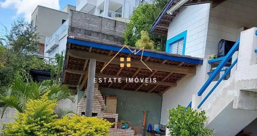 Casa em Condomínio para Venda em Arujá, Condominio Hills III, 3 dormitórios, 1 suíte, 2 banheiros, 4 vagas