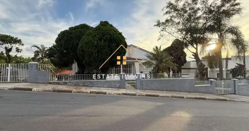 Casa em Condomínio para Venda em Arujá, Arujázinho III, 2 dormitórios, 1 suíte, 3 banheiros, 6 vagas