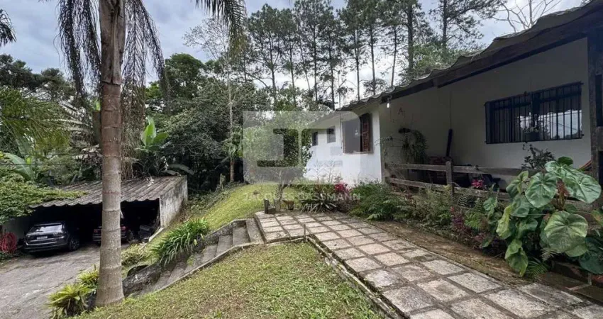 Chácara / sítio com 5 quartos à venda na Estrada Martim Afonso de Souza, 2725, Balneária, São Bernardo do Campo