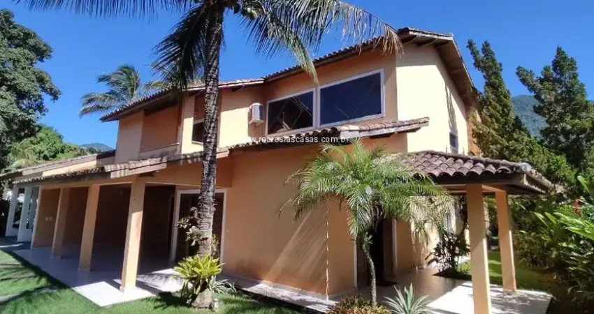 Casa a venda em Maresias - Piscina e Quadra de tênis - Matricula definitiva