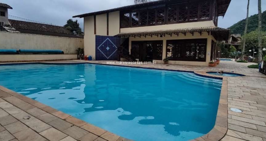 Flat á venda Maresias - 150 mts da Praia - Piscina Aquecida - Condominio Fechado