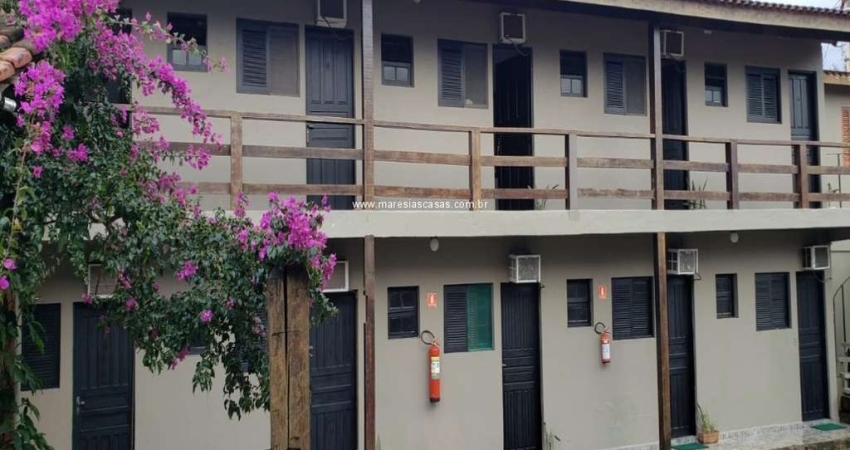 Pousada á venda em Maresias - 13 suites + Piscina e Estacionamento