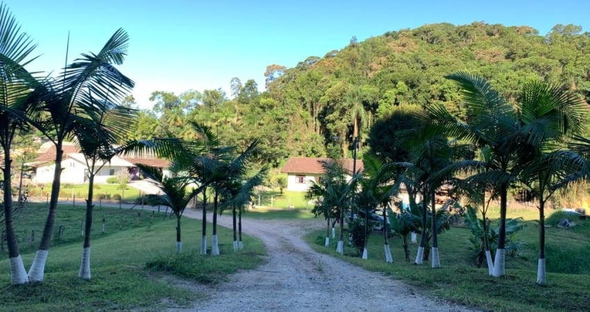 Sítio na vila Itoupava