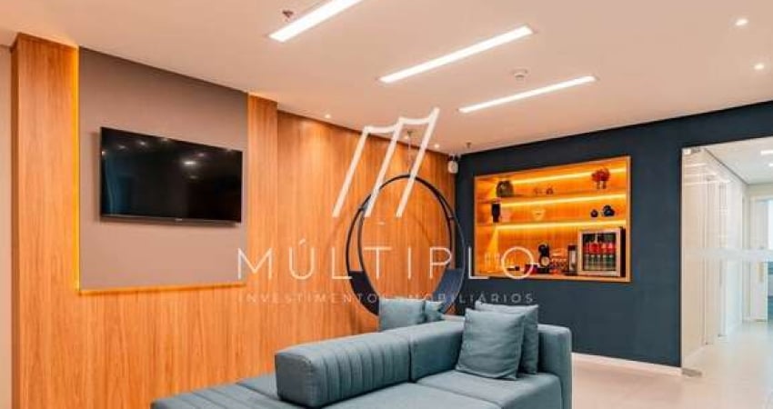 Sala médica equipada e decorada para sublocação em Alphaville