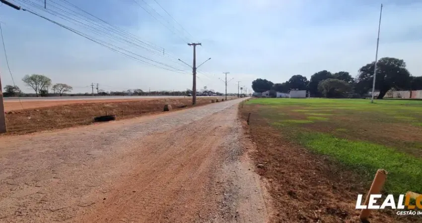 VENDO – ÁREA NO DISTRITO INDUSTRIAL DE CUIABÁ BEIRA DA BR 364