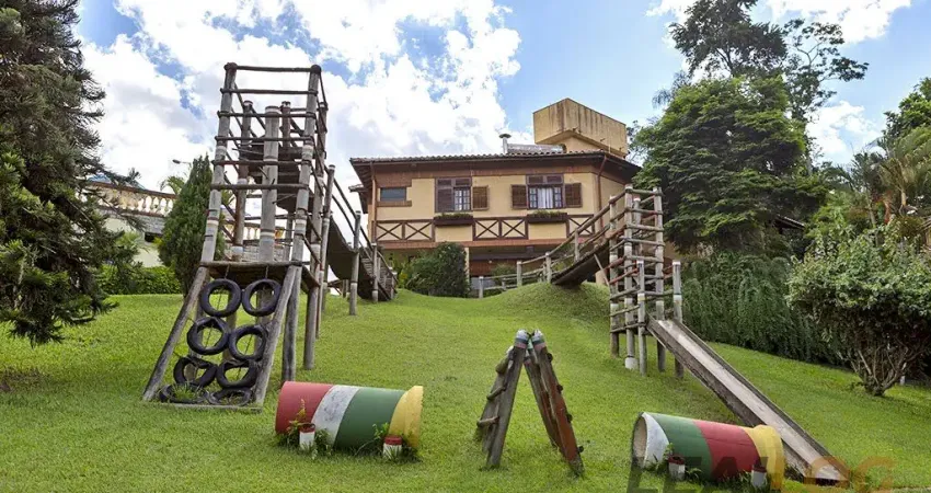 Vendo Hotel mobiliado em pleno funcionamento em Guararema – São Paulo