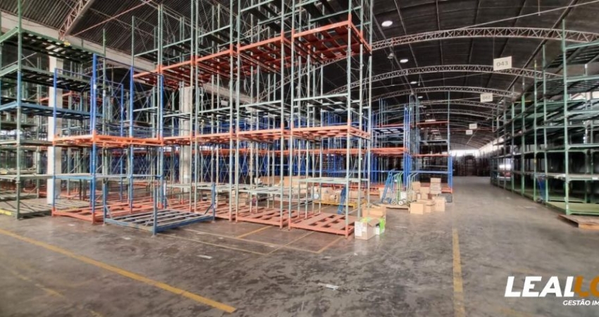 ALUGO - Galpão de 6500m² no Distrito Industrial  de Cuiabá MT