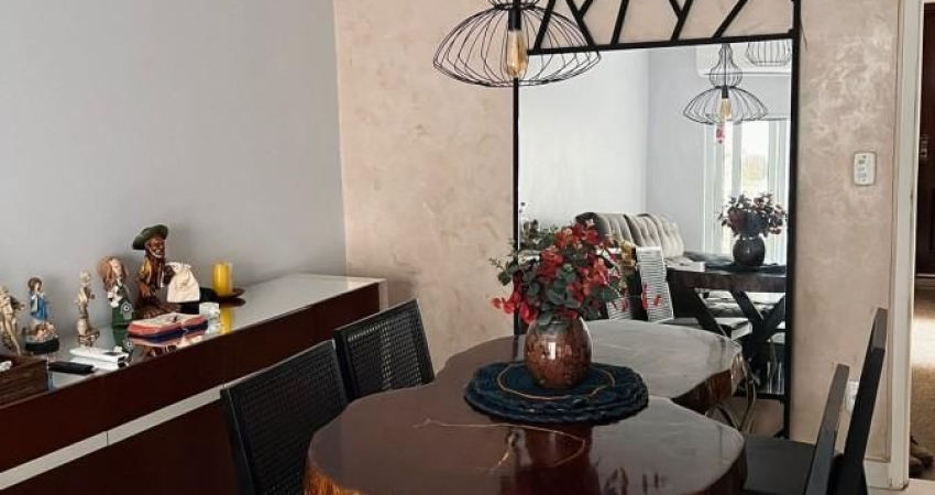 Vendo - Apartamento Térreo Reformado no Edifício Ipê, Cuiabá