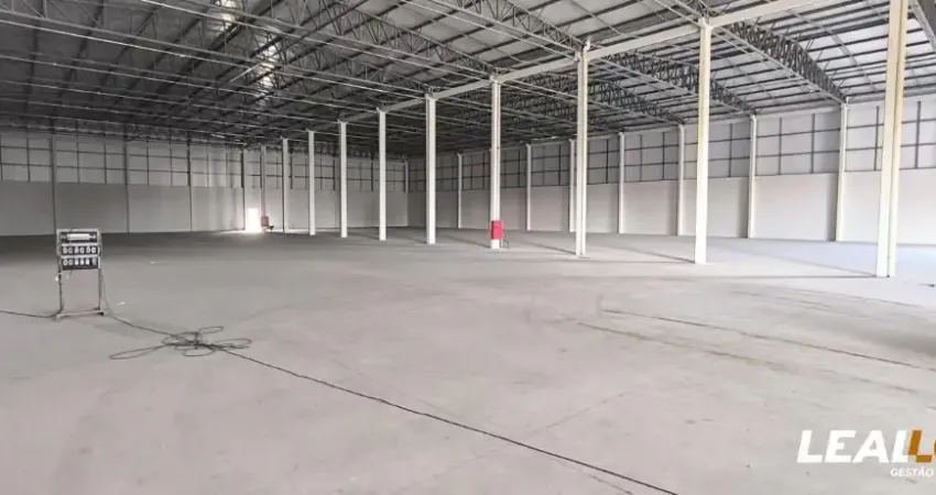 Alugo Armazém com 2400m² no Distrito Industrial de Cuiabá MT