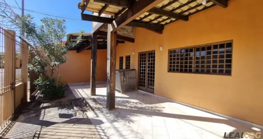 Casa com 3 quartos para alugar na Morada do Ouro, Cuiabá 