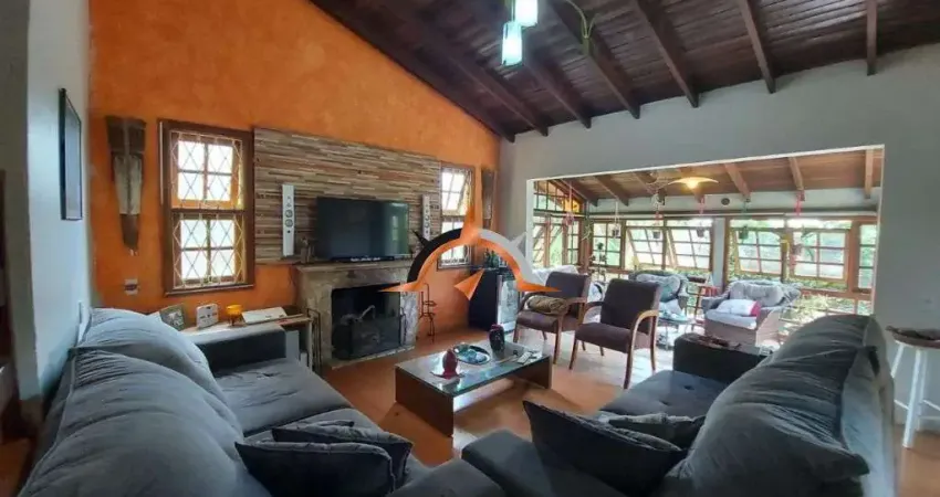 Casa com 3 quartos à venda na Rua Telmo Godoy Pinto, 837, Centro, Viamão