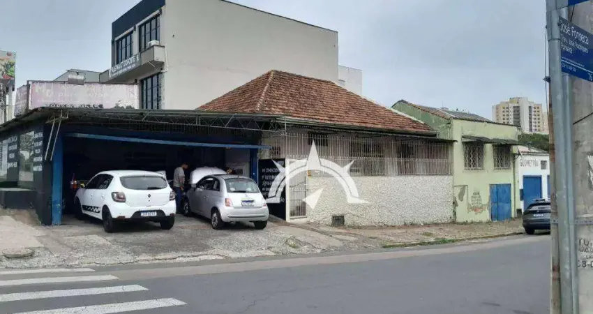 Casa com 2 quartos à venda na Avenida Brasília, 1247, Vila Ipiranga, Porto Alegre