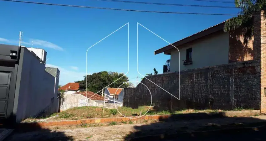 Terreno à venda na Rua Luiz Vieira da Costa, 78, Jardim Acapulco, Marília
