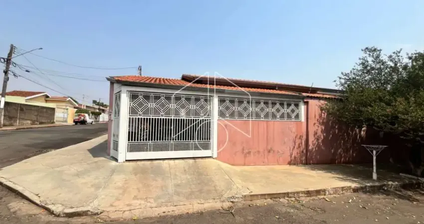 Casa com 3 quartos à venda na Rua Carlos Santili, 144, Parque São Jorge, Marília