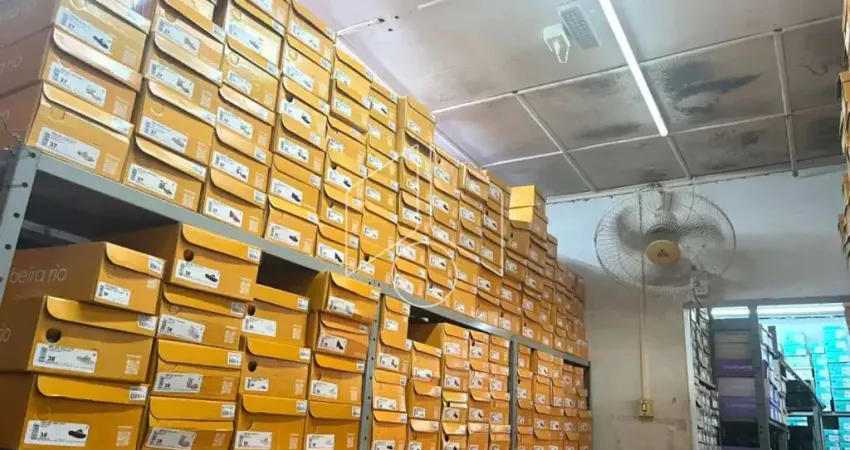 Sala comercial à venda na Rua São Luiz, 60798, Centro, Marília