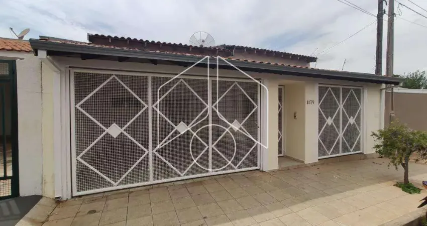 Casa com 3 quartos à venda na Rua Canadá, 101133, Jardim Vitória, Marília