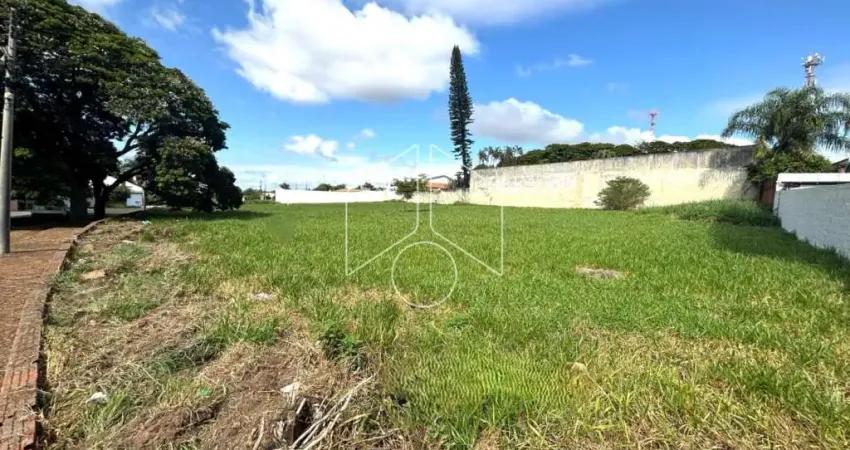 Terreno à venda na Rua Caiçara, 68, Alto Cafezal, Marília
