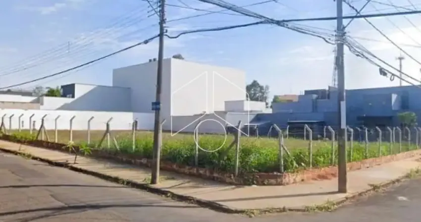 Terreno comercial à venda na Rua Rubens Fukugawa Tamotu, 65, Jardim Acapulco, Marília