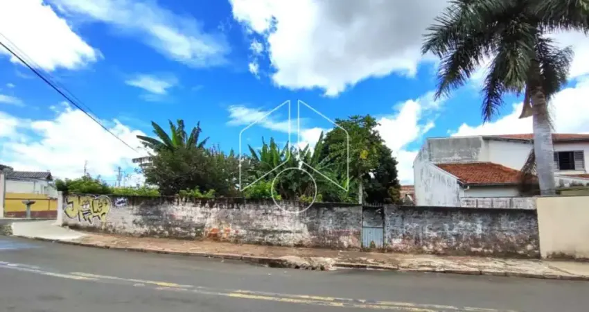 Terreno comercial à venda na Rua Américo Pivelo, 63, São José, Marília