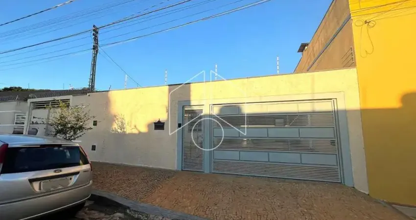 Casa com 3 quartos à venda na Rua Farah Salomão Farah, 10377, Parque São Jorge, Marília