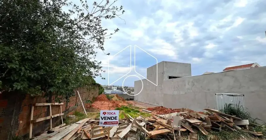 Terreno à venda na Rua das Piracanjubas, 63, Jardim Marajá, Marília