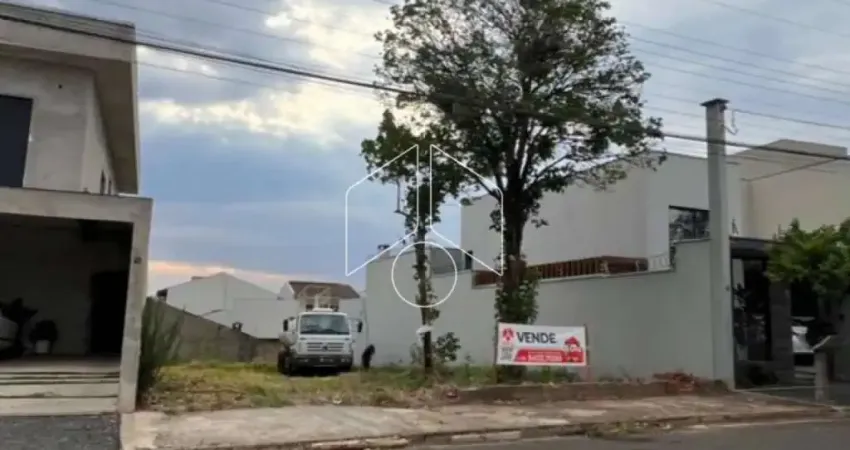 Terreno à venda na Rua Carlos Piubelli, 87, Parque das Esmeraldas II, Marília