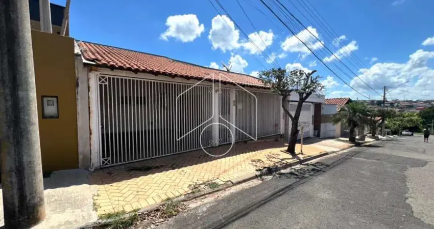 Casa com 3 quartos à venda na Rua Heleno Teodoro dos Santos, 8165, Jardim Lavínia, Marília