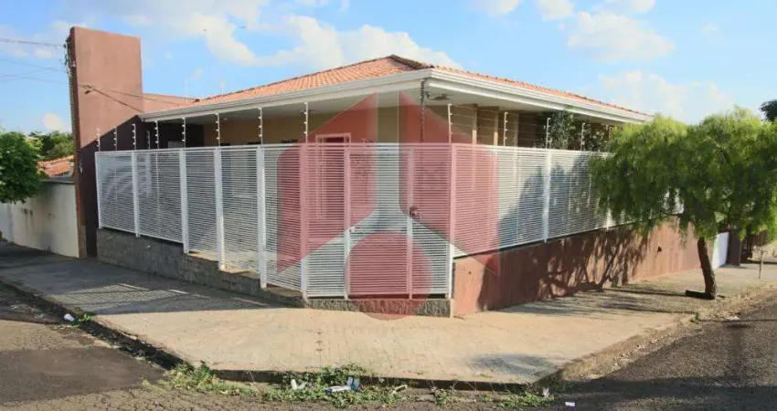 Casa com 3 quartos à venda na Rua dos Cardeais, 7115, Ana Carla, Marília